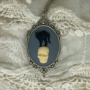 Antique Silver Skull Cat Black Skeleton Gothic Cam